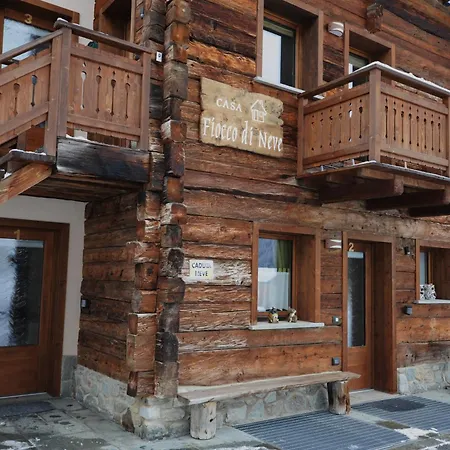 Casa Fiocco Di Neve * リヴィーニョ
